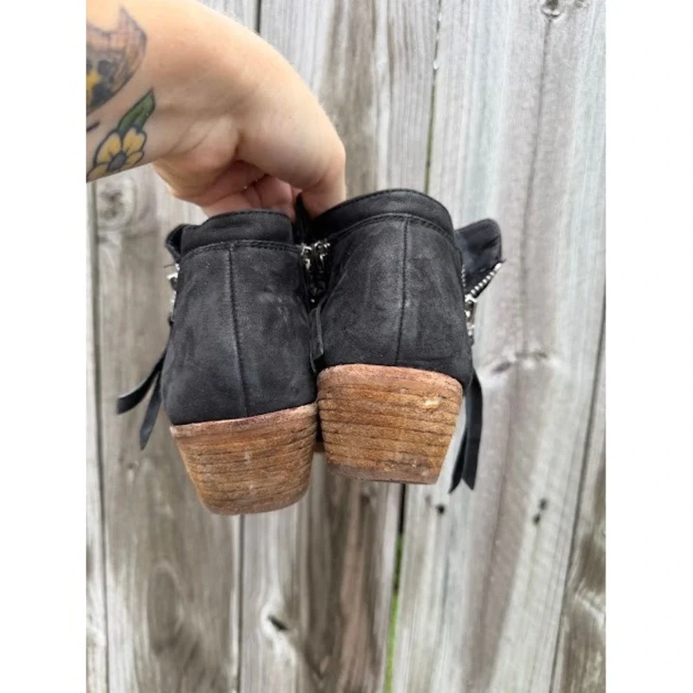 Western Boho Sam Edelman Petty Ankle Boot 7.5 Black Suede Side Zip Stacked Heel